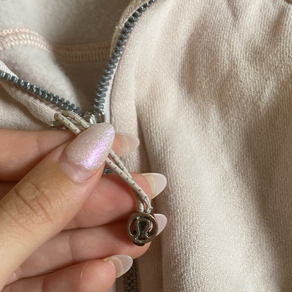 Lululemon Light Pink Scuba Hooded Jacket - Picture 4 of 6